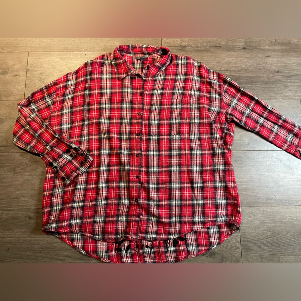Top shop button up flannel with flower details